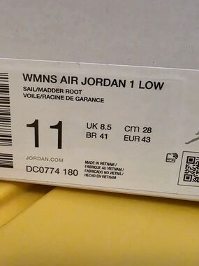 WMNS Air Jordan 1 Low - Sail/Madder Root